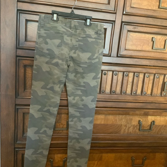 Girls Vanilla Star Cargo Jeans Button Front Sz 12 - Picture 2 of 2